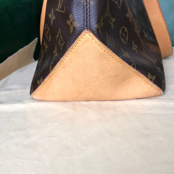 Louis Vuitton Cabas Mezzo - Picture 6 of 16